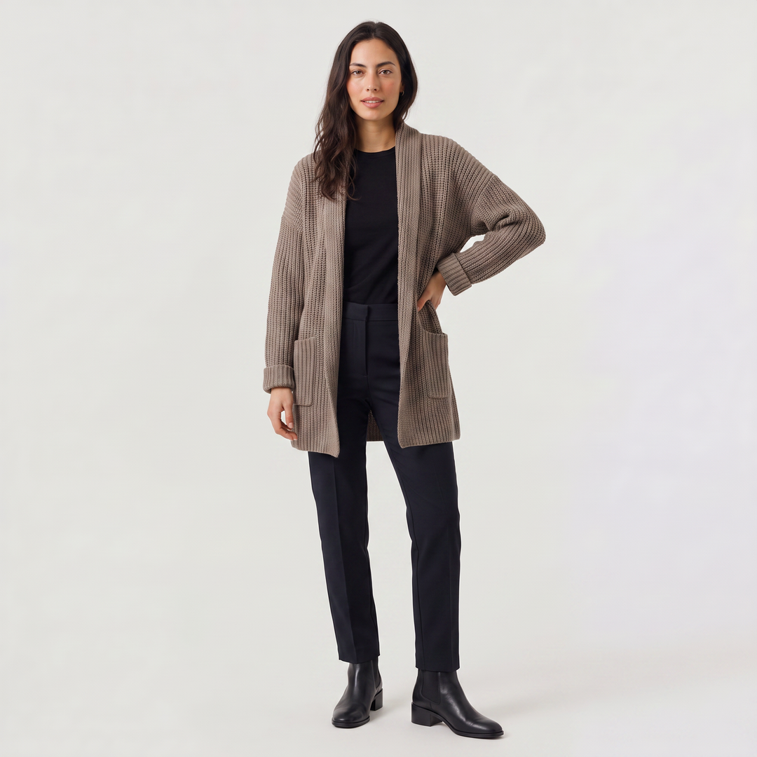 Henriette — Women&