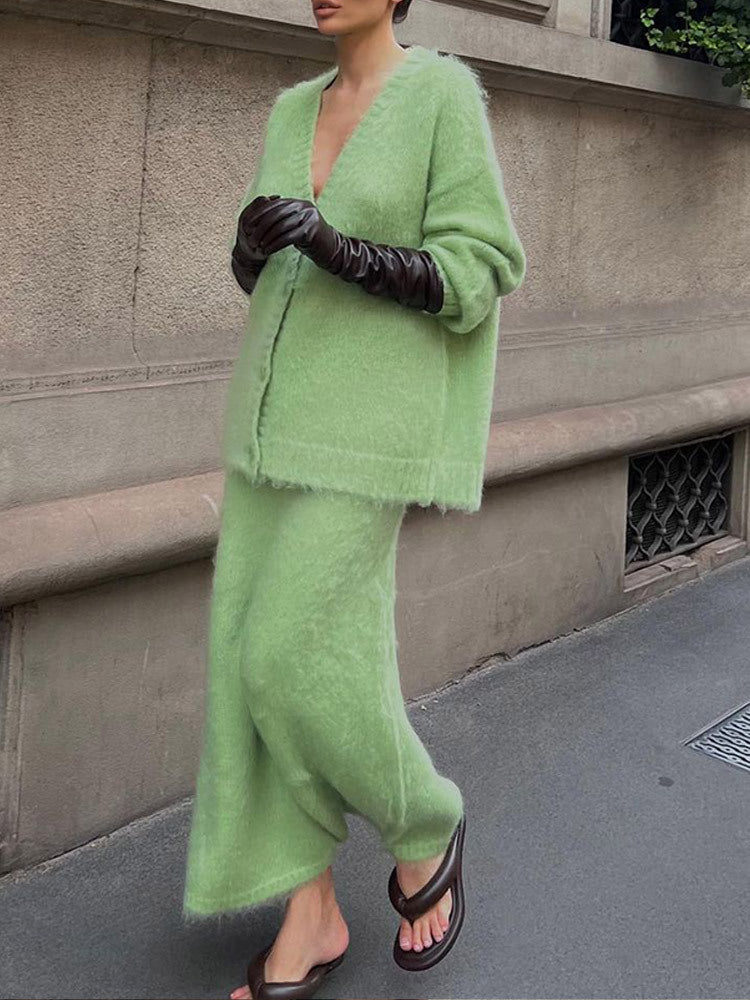 Coralie Bloom — Women&