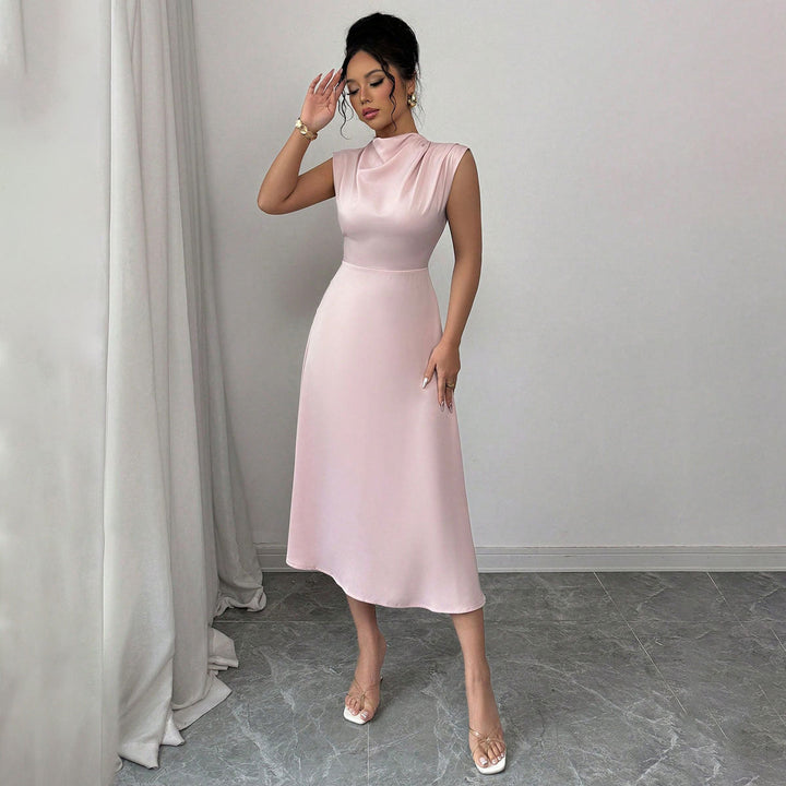 Evelyn — Women&