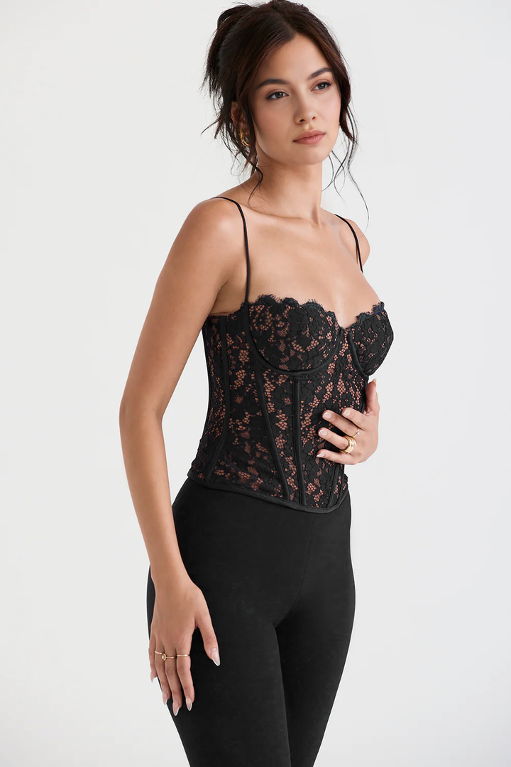 Isabella — Women&