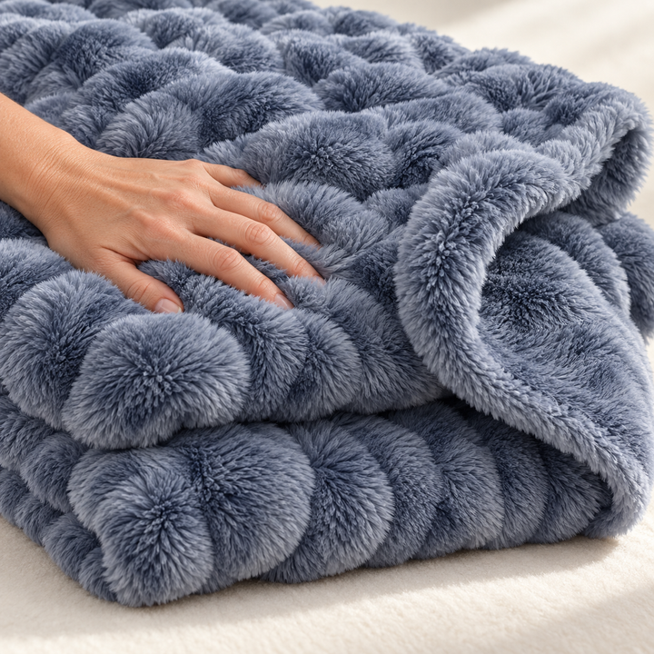 Faux Fur Throw Blanket | Plush Bubble Fleece, 100 x 160 cm
