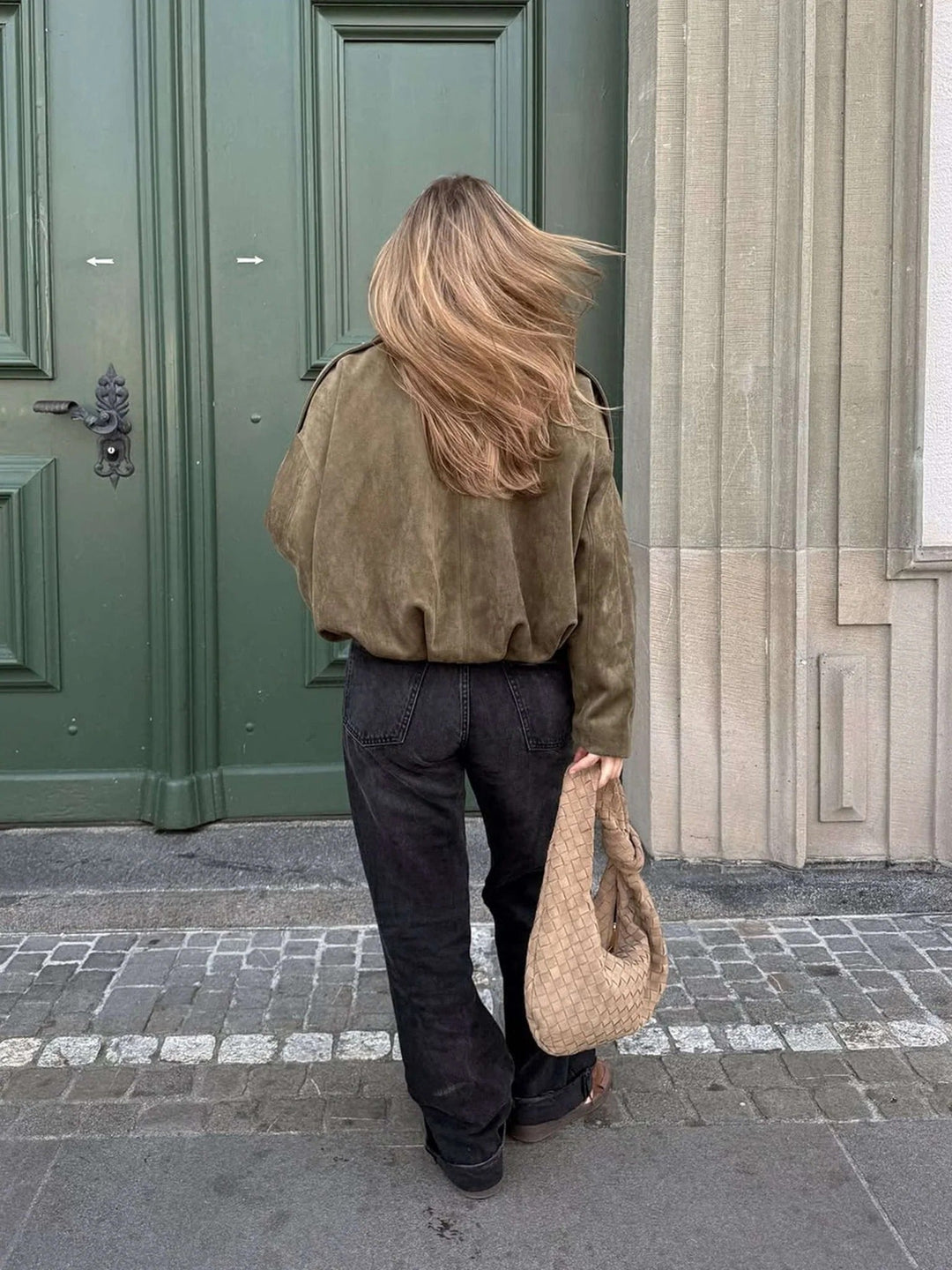 Edith — Women&