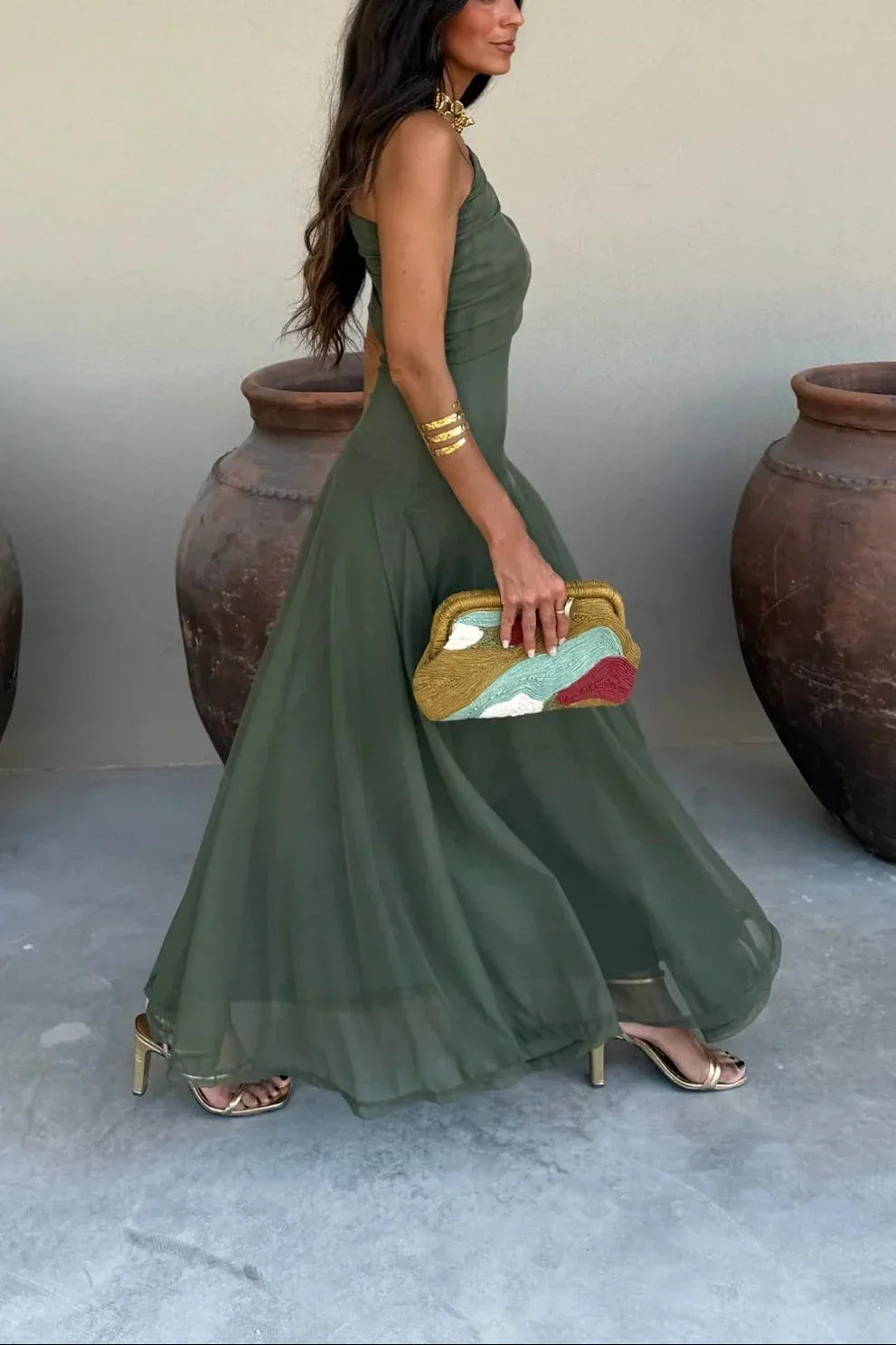 Elodie — Women&