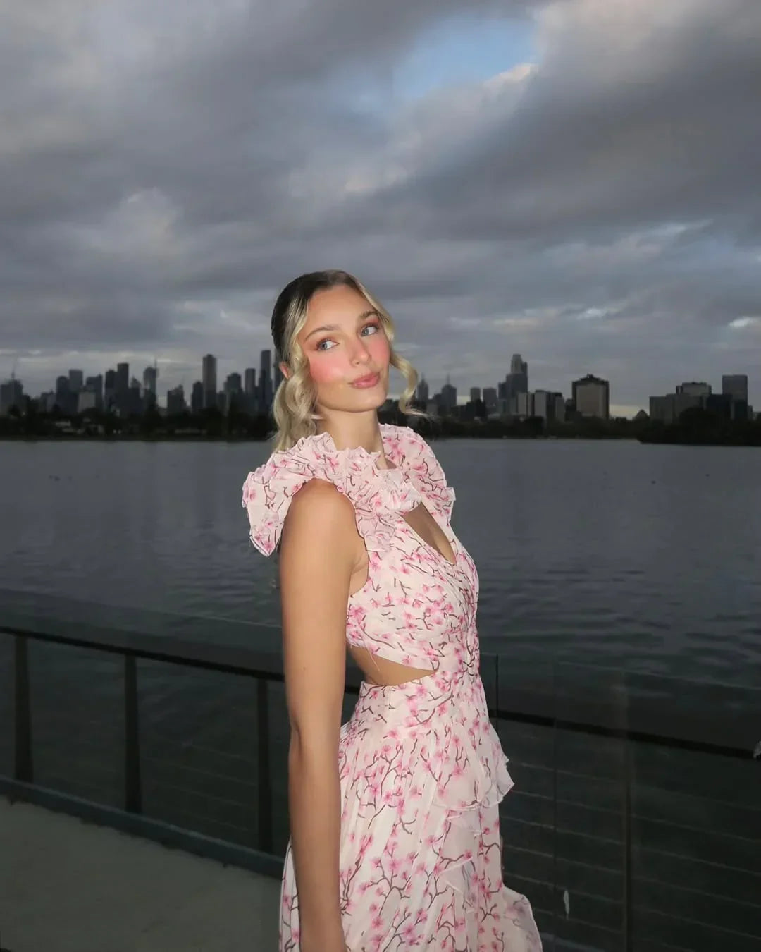 Rosanna — Women&